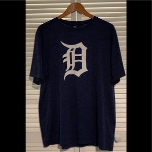 Detroit Tigers tee shirt. MLB Genuine Merchandise. Mens Large